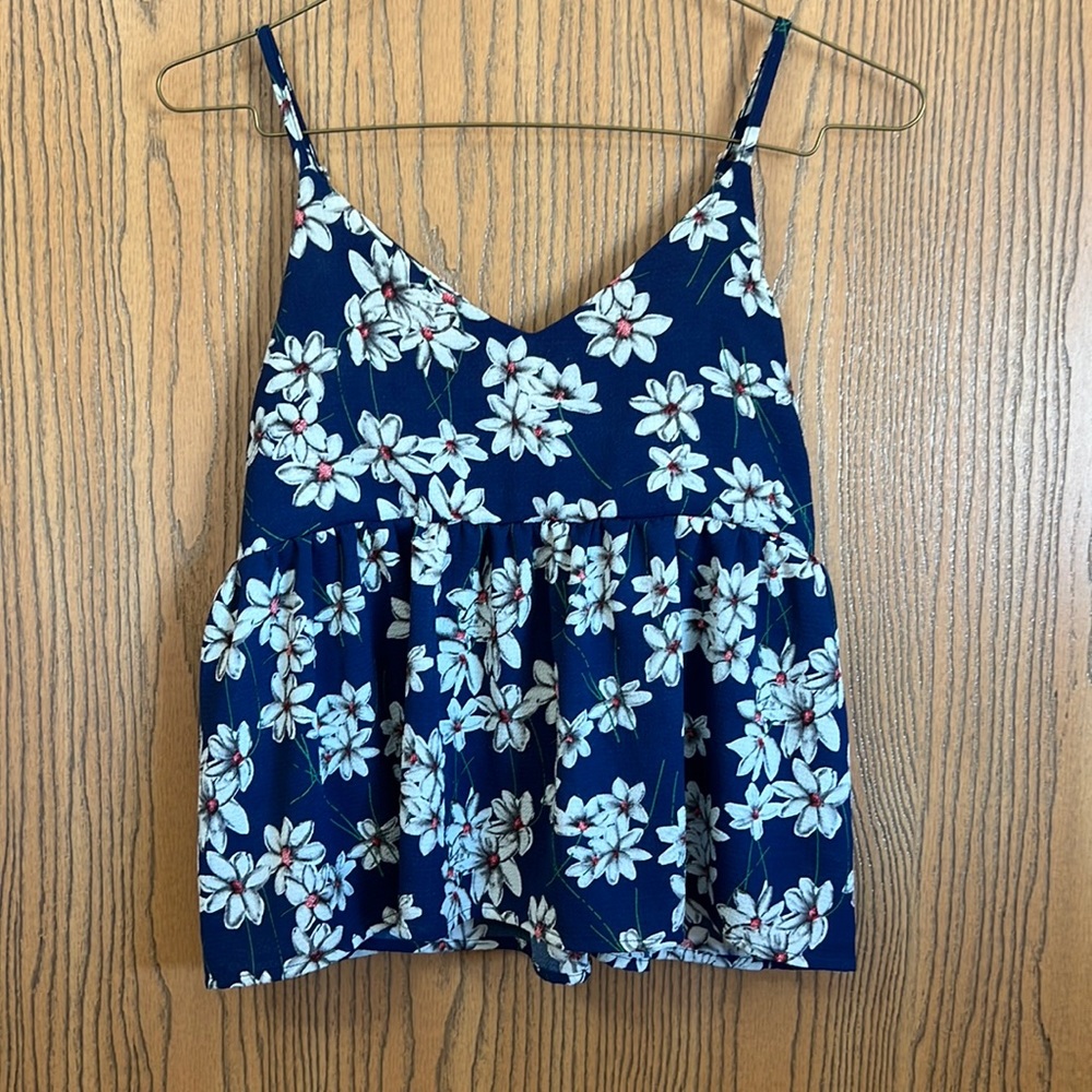 Medium floral ROMWE tank